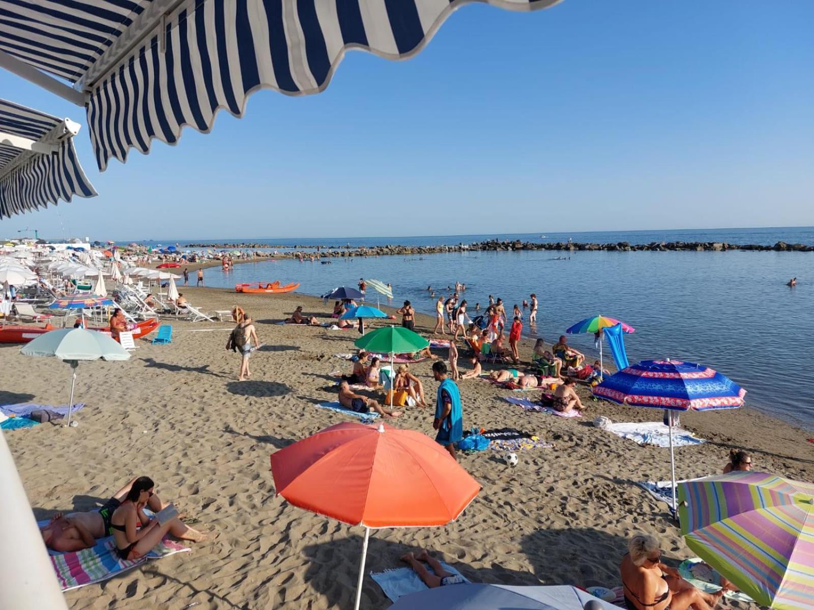 Appartamento Al Mare Di Liguria E Toscana Marina di Massa Bagian luar foto
